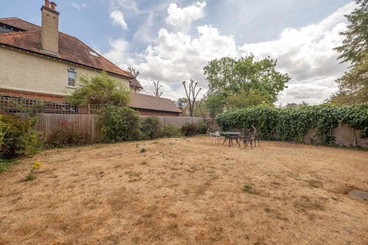 Udney Park Road, Teddington, TW11, photo 12