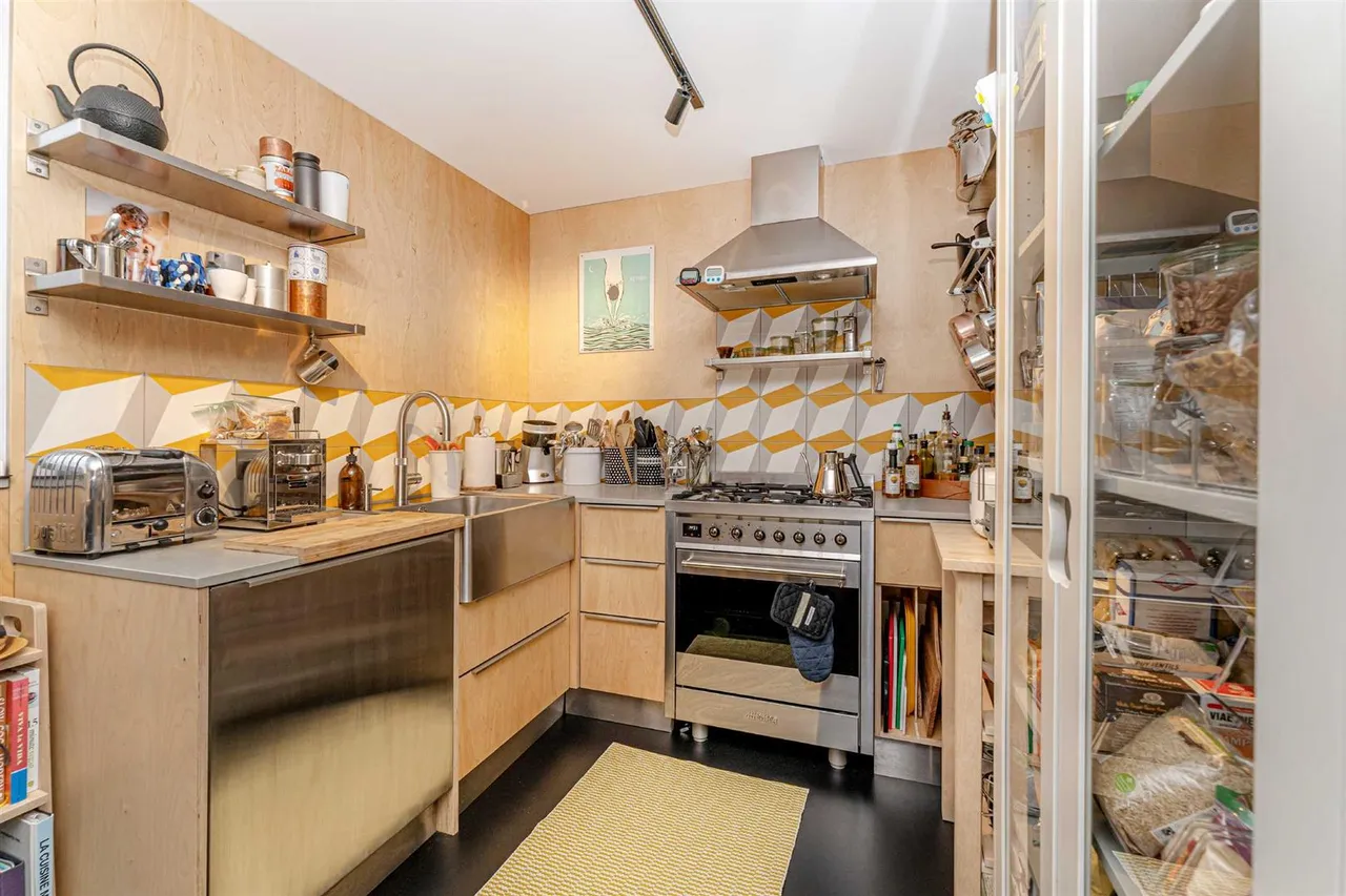 Shirland Mews, Maida Vale, London, W9 3DY, photo 6