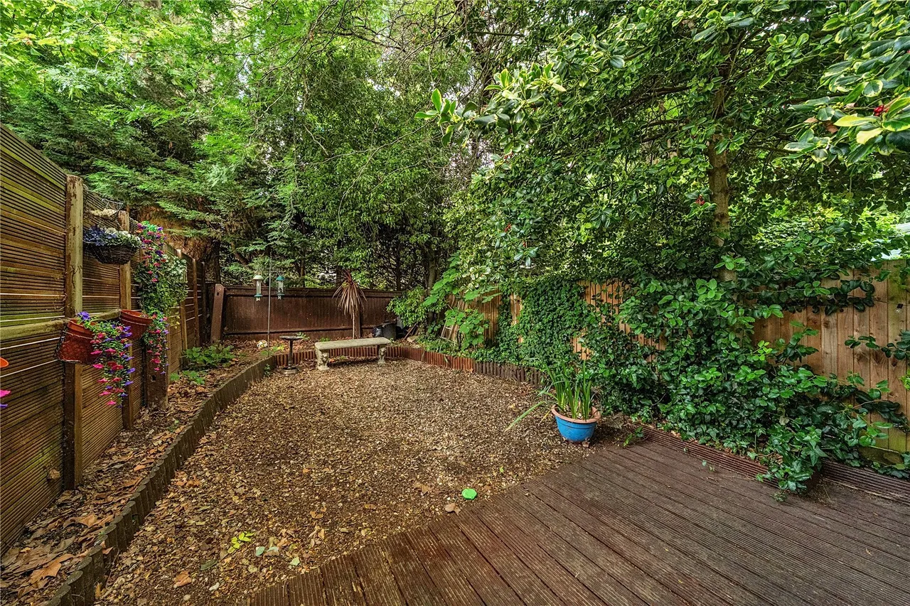 Foxwood Road, SE3, photo 15