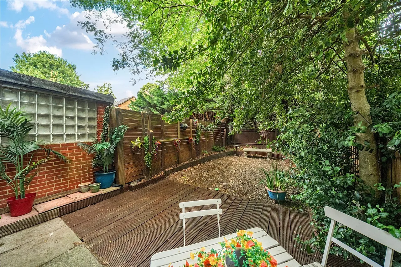 Foxwood Road, SE3, photo 16