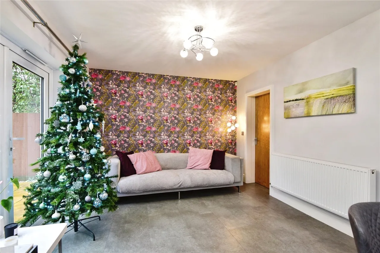 Long Croft Close, Holmes Chapel, Crewe, Cheshire, CW4, photo 8