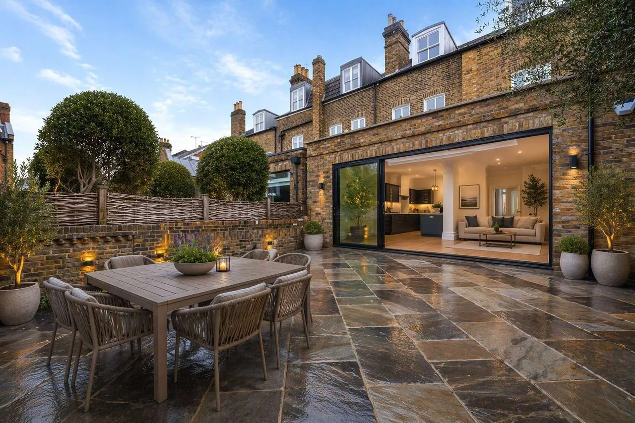 Onslow Road, Richmond, Surrey, TW10 6QA, photo 12
