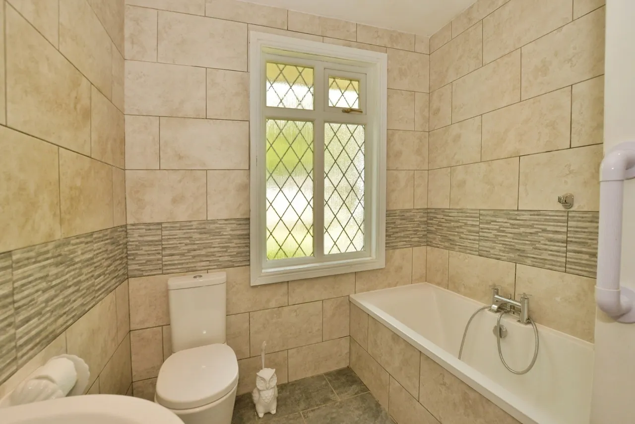 Hythe Road, Dymchuch, Kent, TN29, photo 13