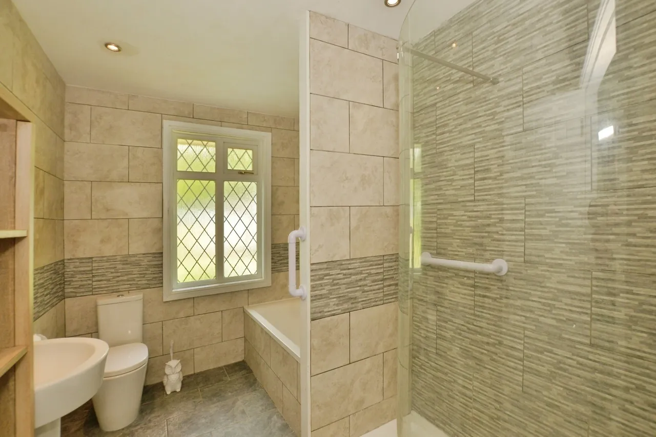 Hythe Road, Dymchuch, Kent, TN29, photo 10