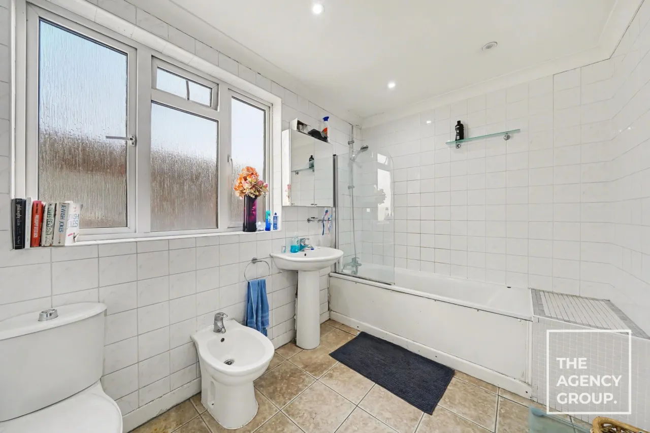 Fordwych Road, London, NW2, photo 11