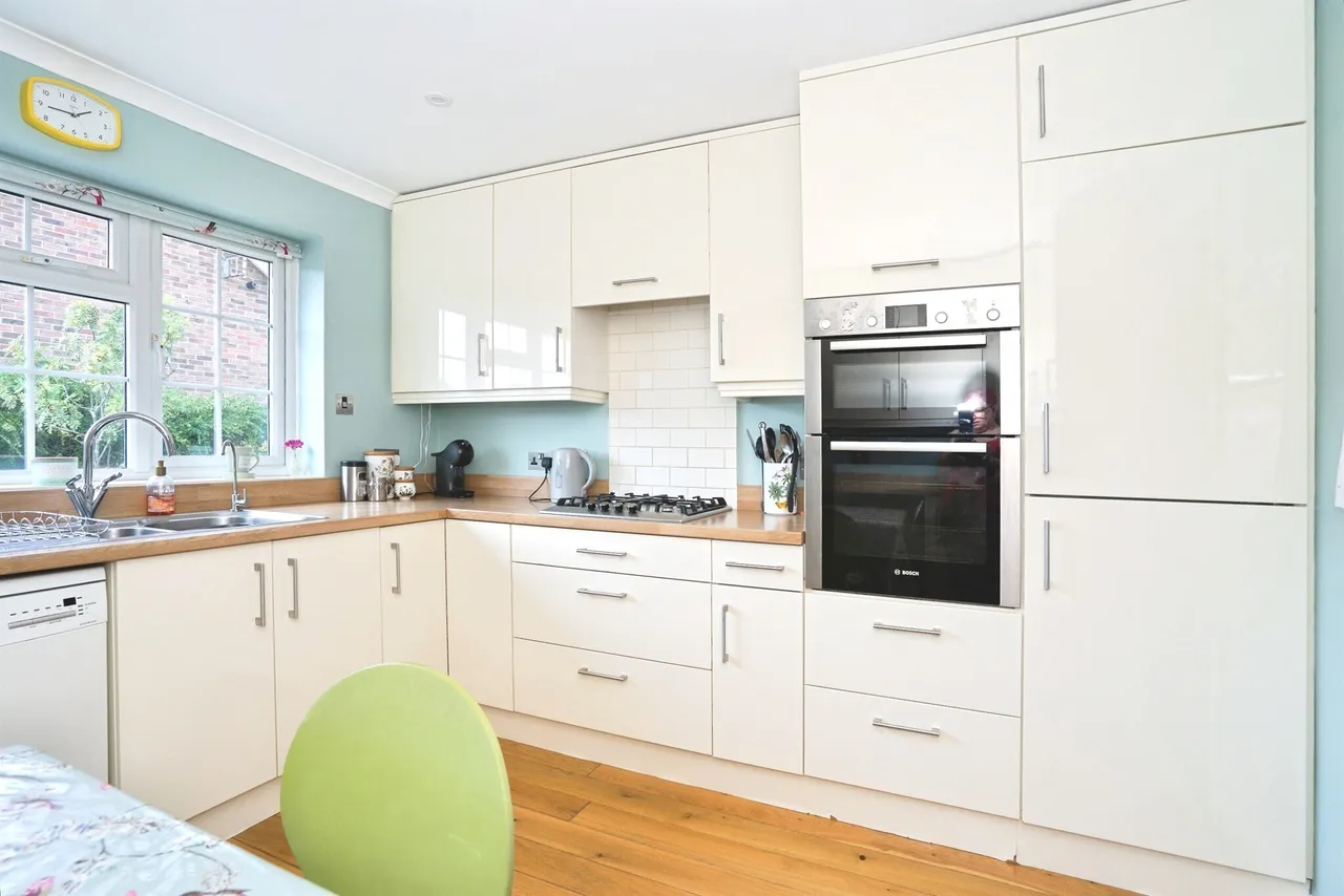 St. Peters Road, Seaford, BN25, photo 6