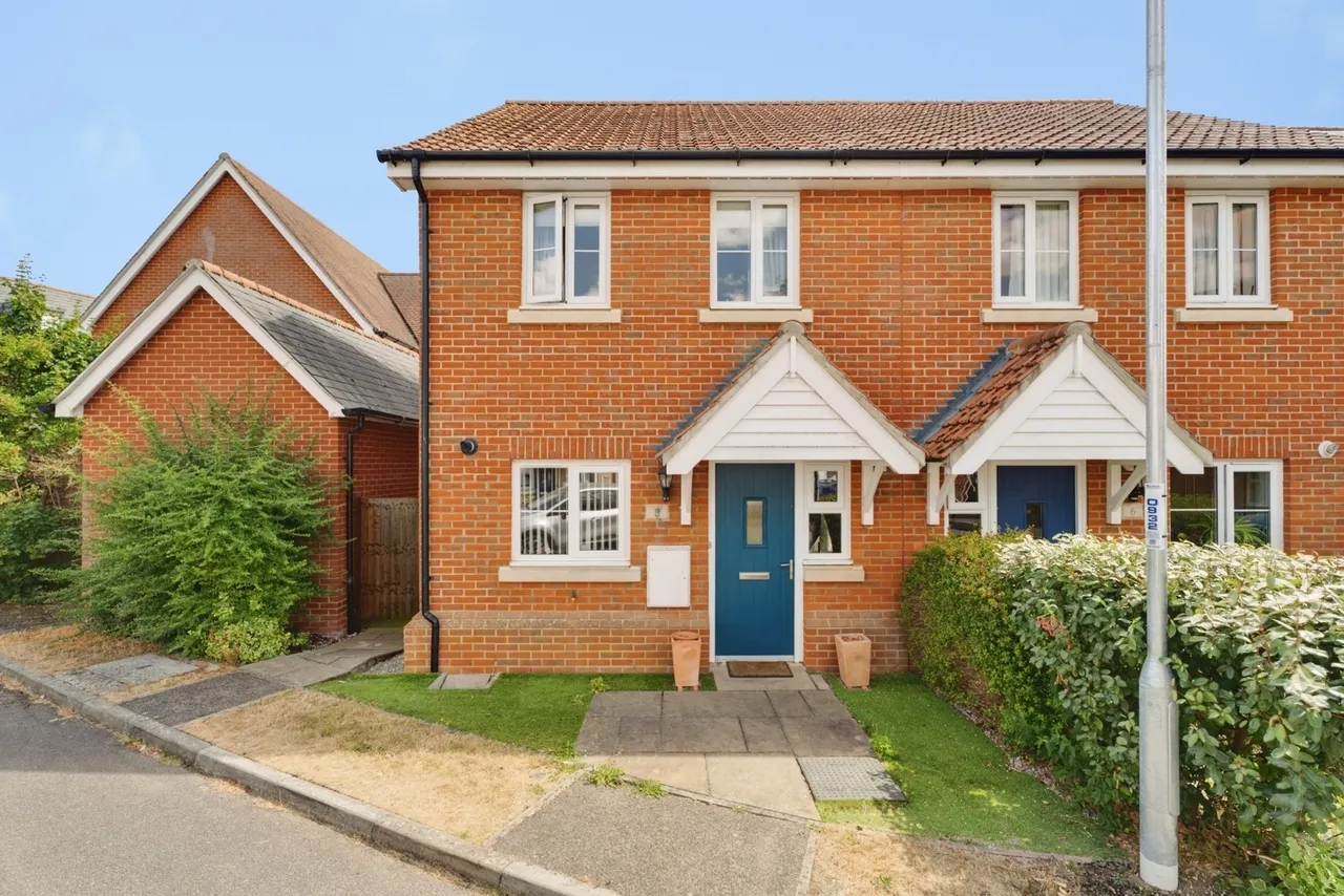 2 bed house for sale — Woodpeckers, Sudbury, Suffolk, CO10