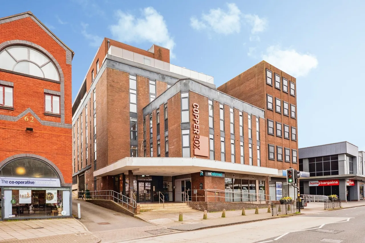 1 bed flat for sale, High Street, Birmingham, B17