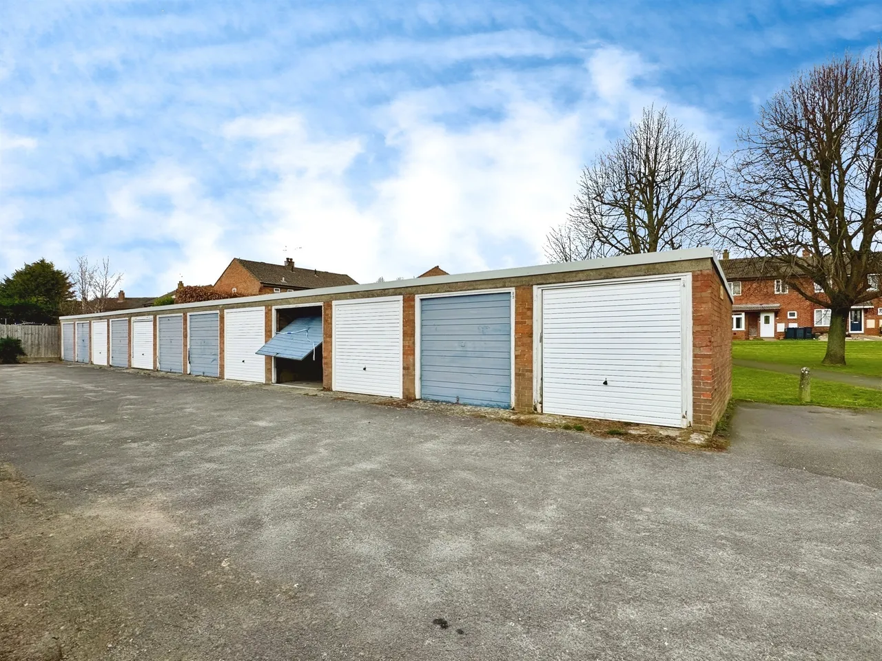 Brickley Lane, Devizes, SN10, photo 8
