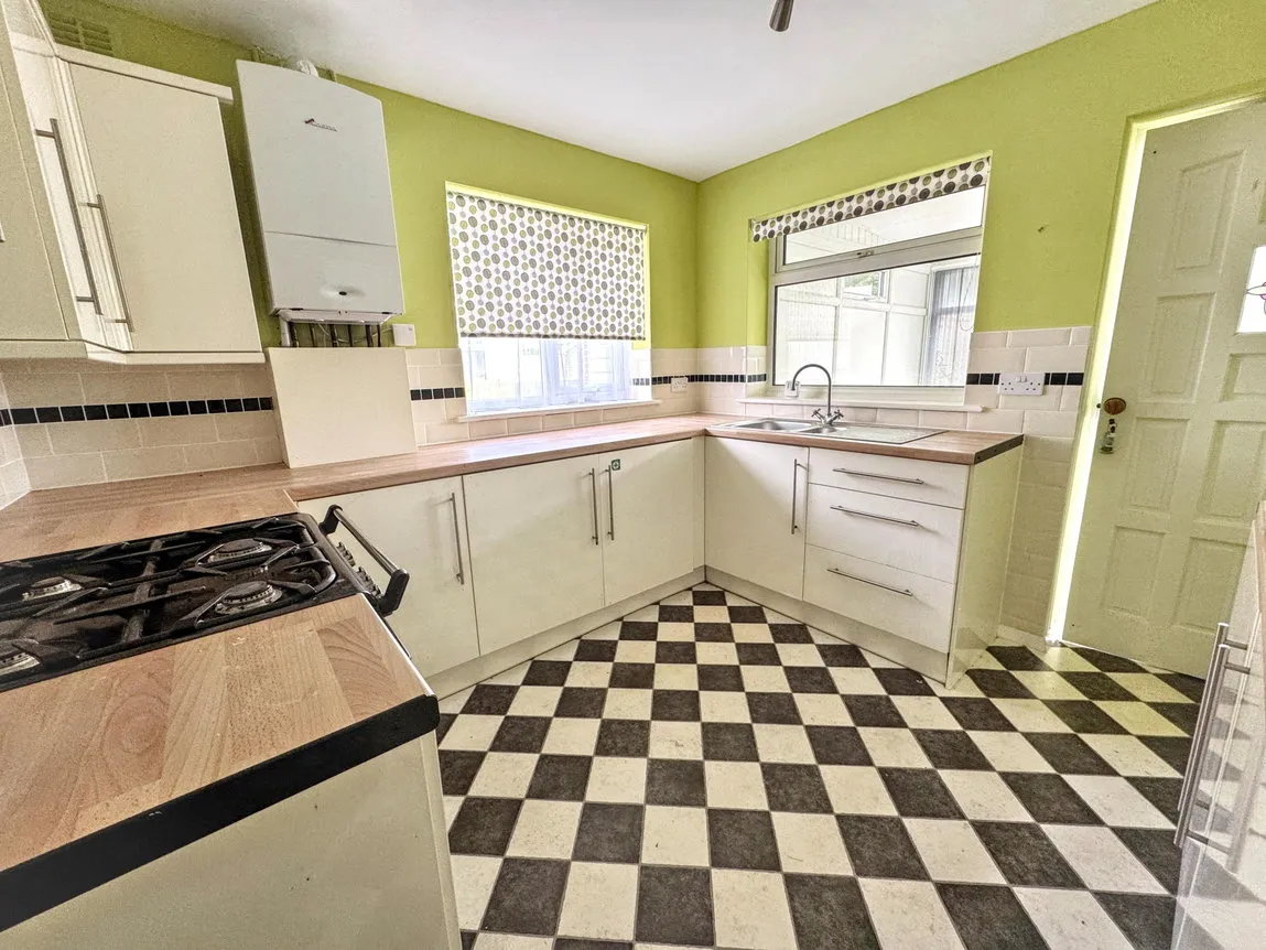 Turnberry Drive, Abergele, Conwy, LL22 7UD, photo 11