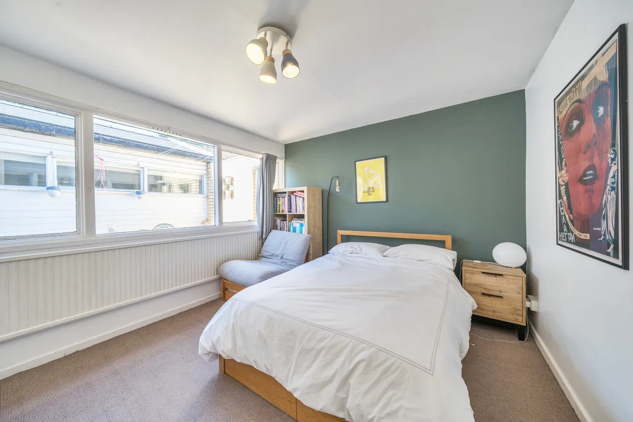 Neville Close, Peckham, SE15, photo 4