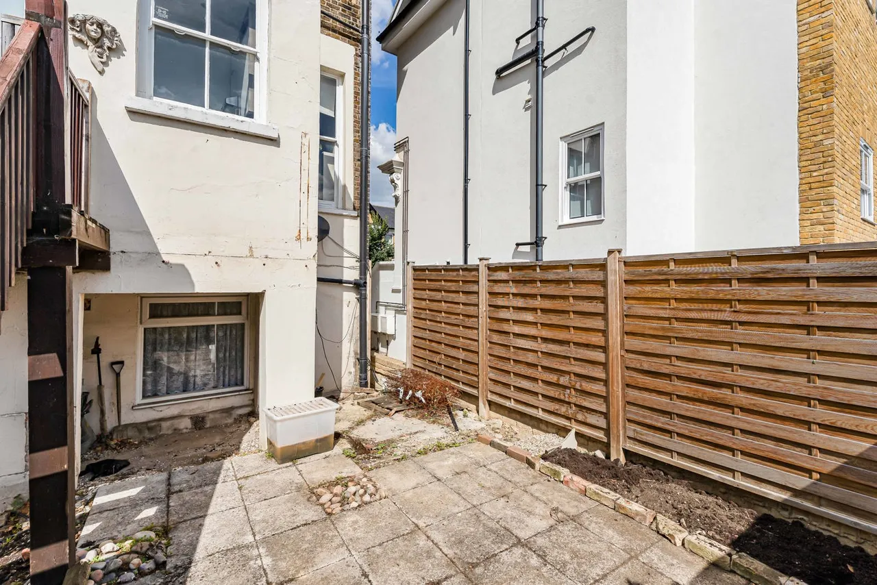 Selhurst Road, London, SE25, photo 19