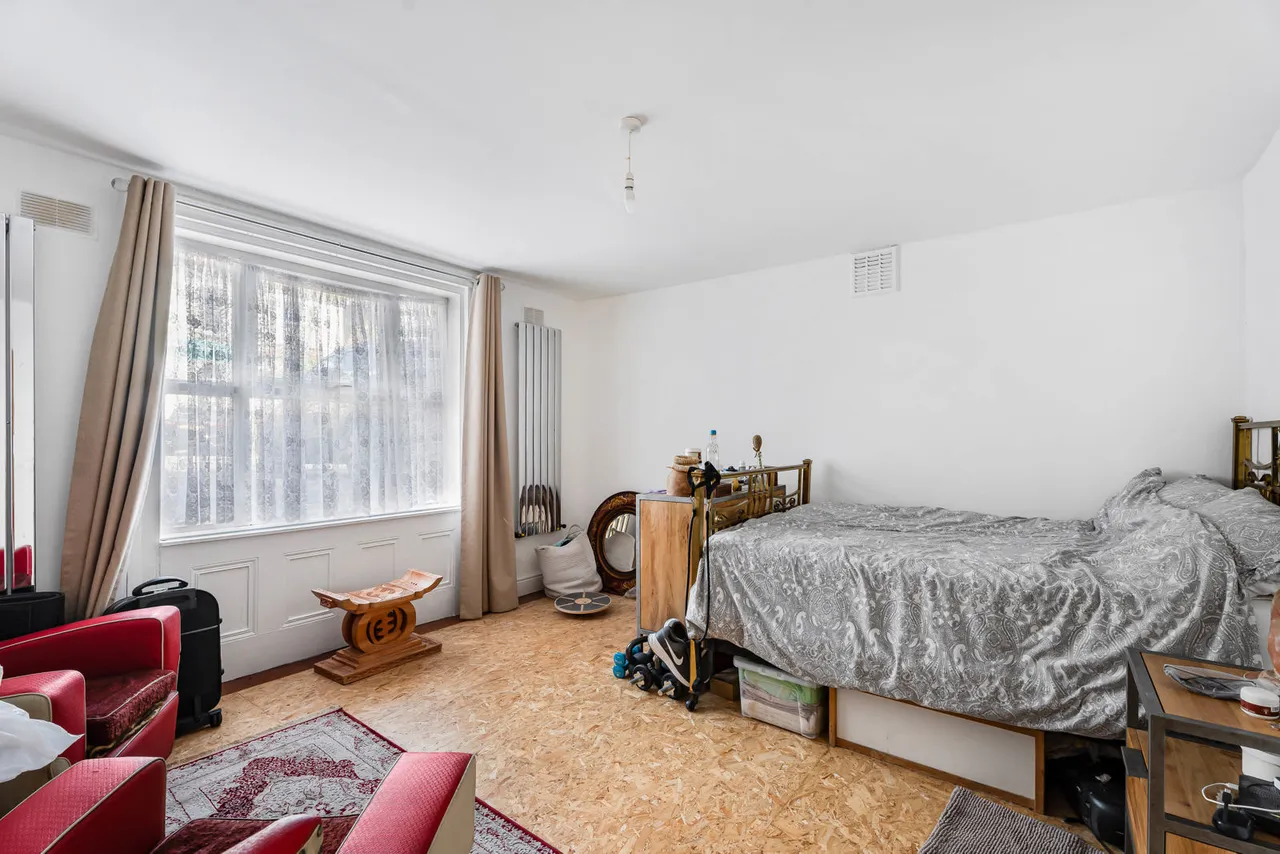 Selhurst Road, London, SE25, photo 4