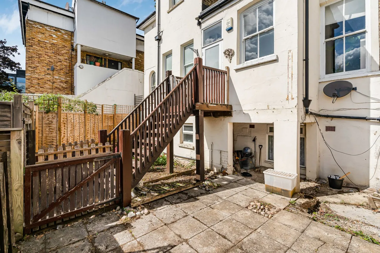 Selhurst Road, London, SE25, photo 18