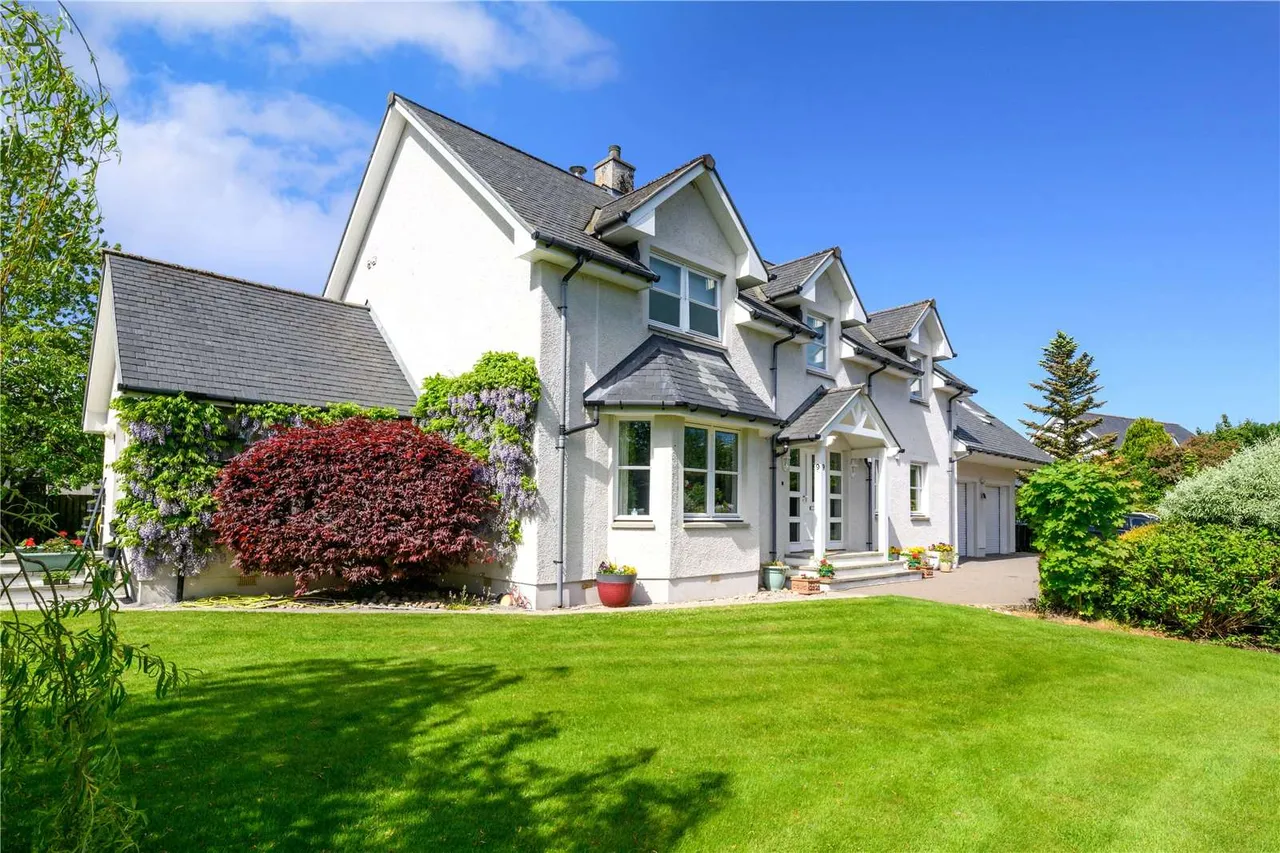 5 bed house for sale — Woodlands Meadow, Blairgowrie, Perth and Kinross, PH10 6GZ