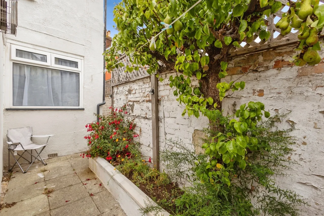 Seagrove Road, Portsmouth, PO2, photo 21