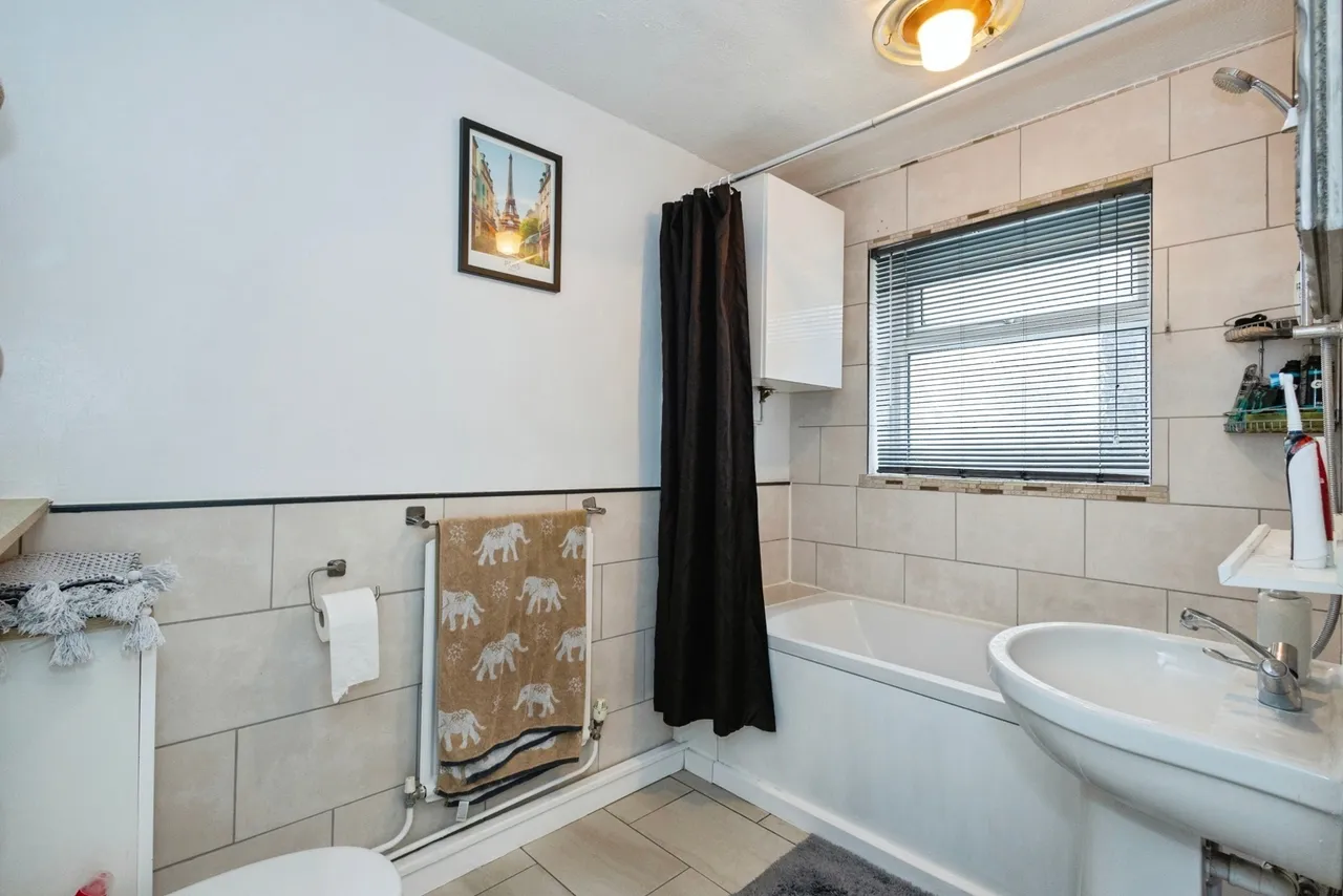 Seagrove Road, Portsmouth, PO2, photo 2