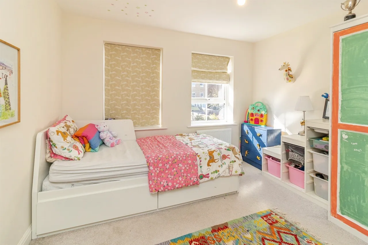 Peninsular Court, Brooklands, MK10, photo 13