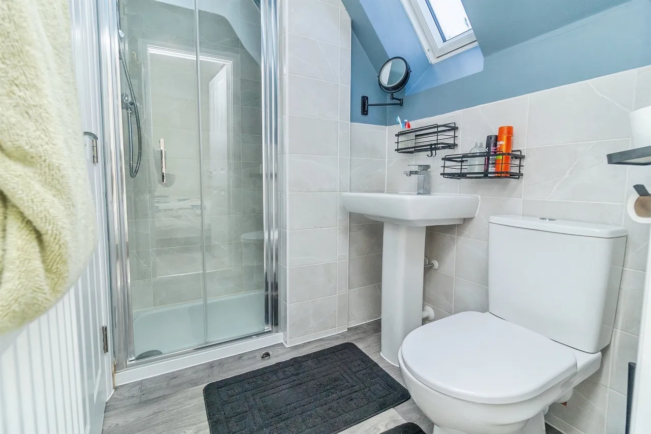 Peninsular Court, Brooklands, MK10, photo 7