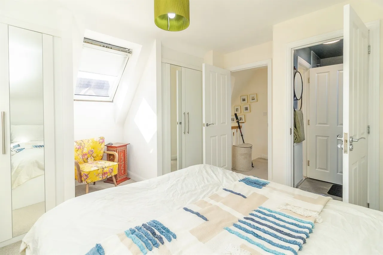 Peninsular Court, Brooklands, MK10, photo 8