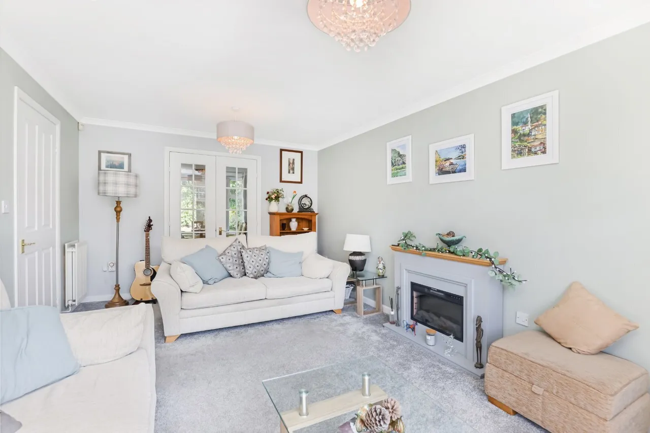 Rossland Gardens, Bishopton, Renfrewshire, PA7, photo 3