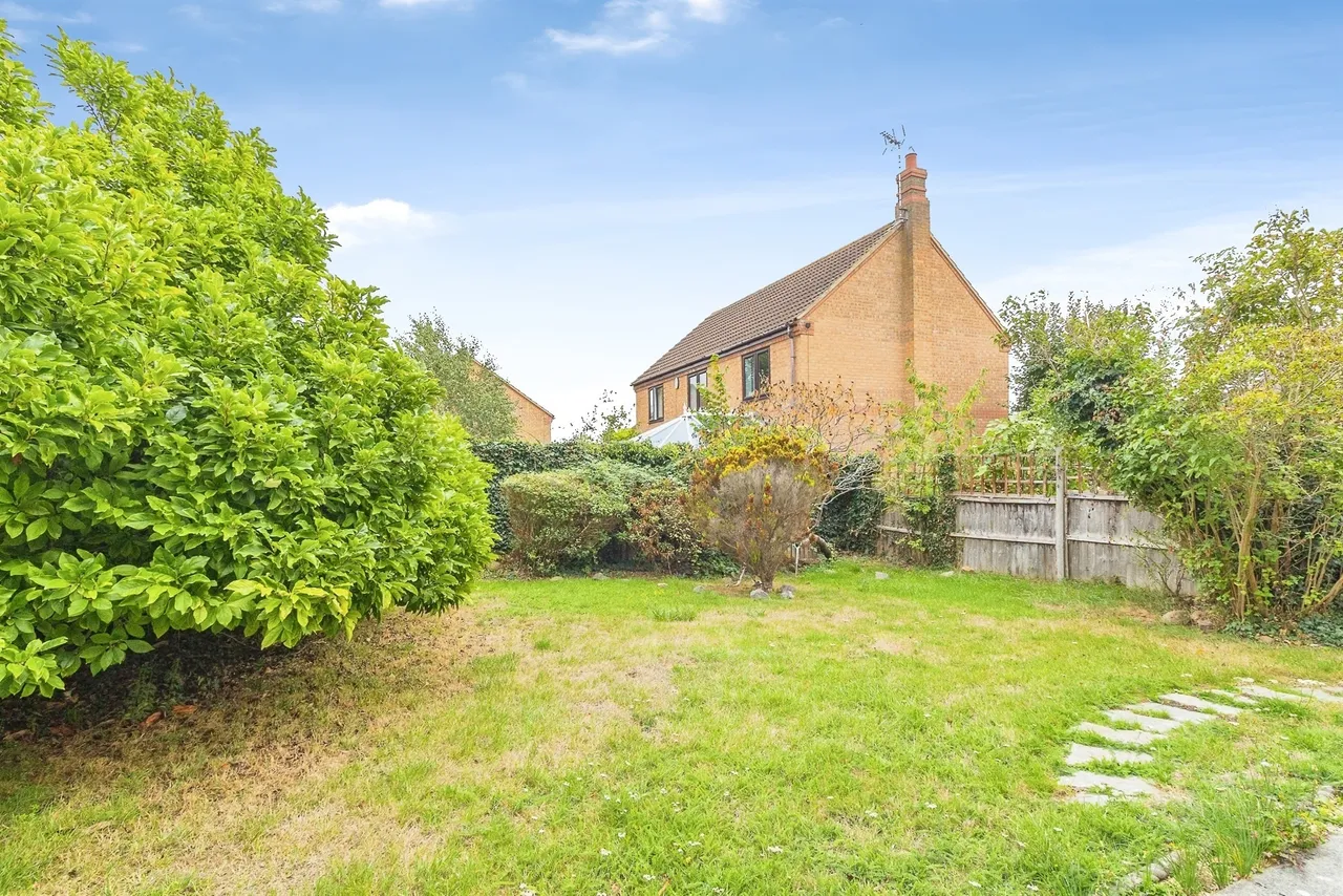 Shuttleworth Grove, Wavendon Gate, MK7, photo 20