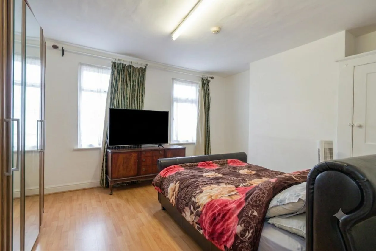 South Road, Erith, DA8, photo 8