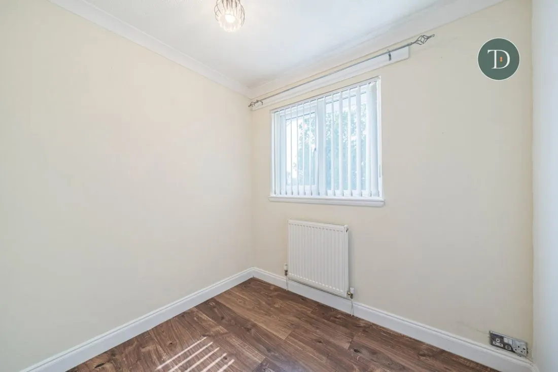 Apple Tree Grove, Great Sutton, CH66 2XF, photo 17