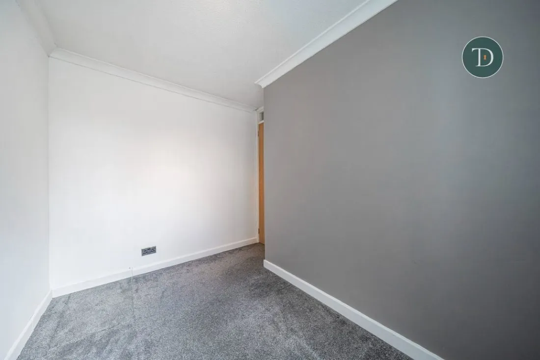 Apple Tree Grove, Great Sutton, CH66 2XF, photo 16