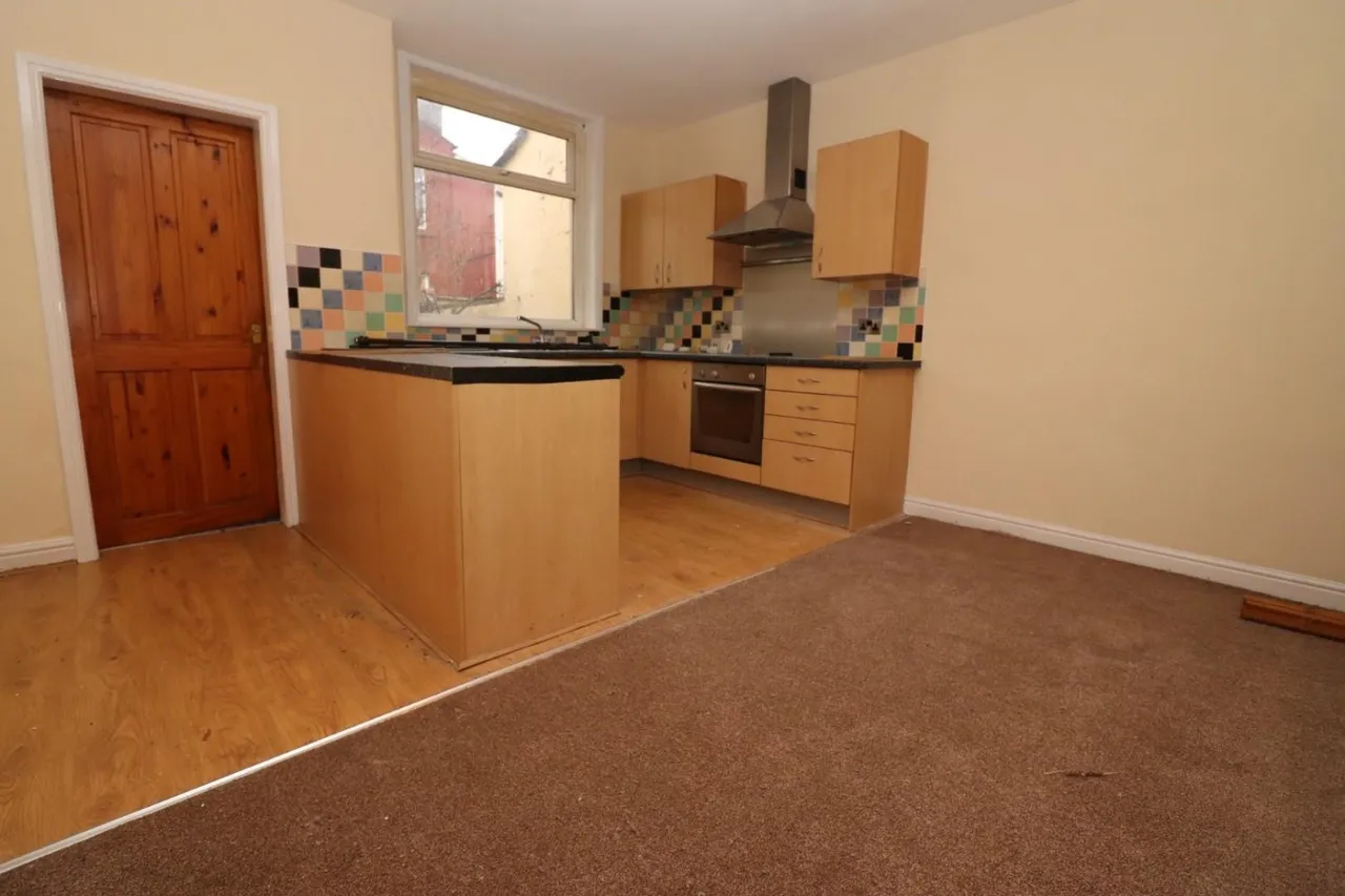 Atlas Road, Darwen, BB3, photo 5