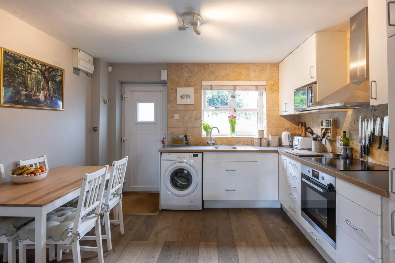 High Street, Nunney, BA11, photo 23