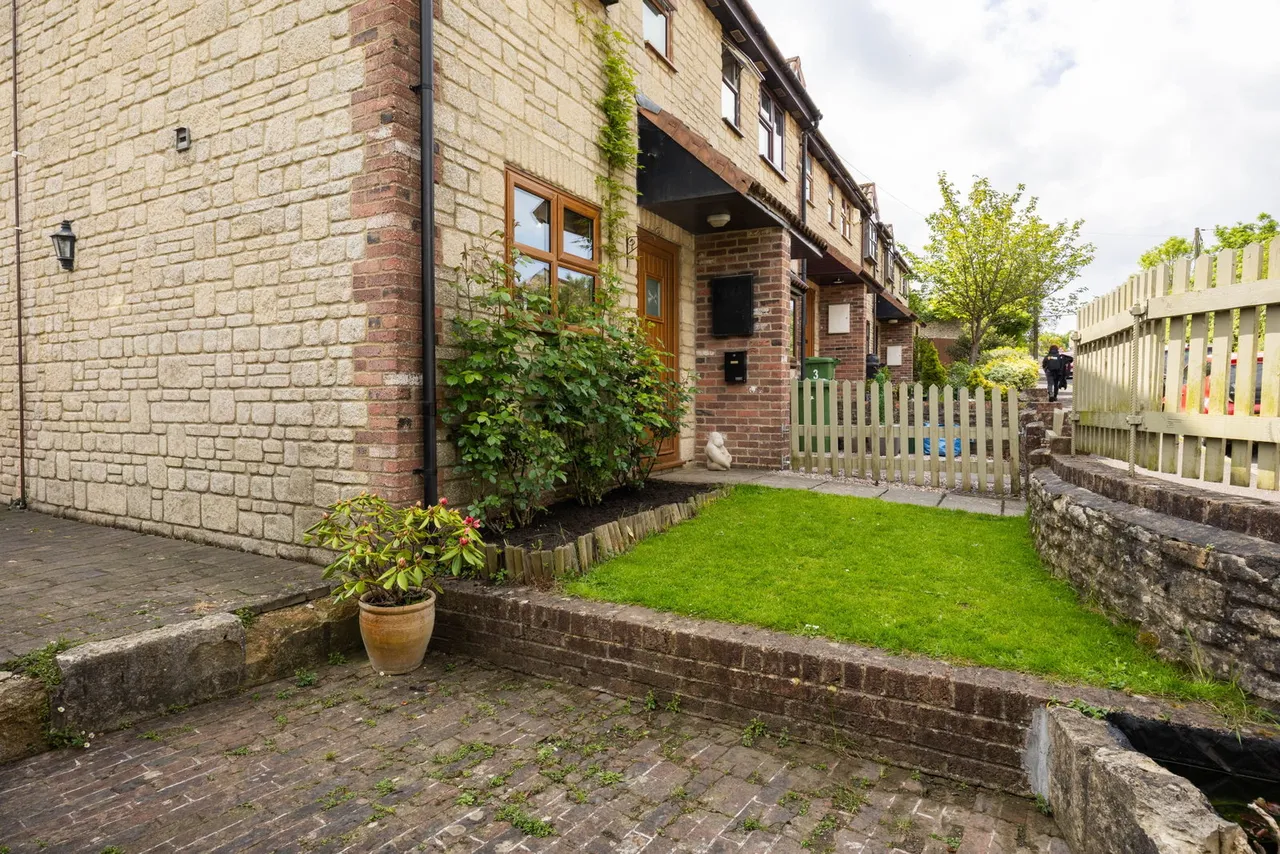 High Street, Nunney, BA11, photo 18