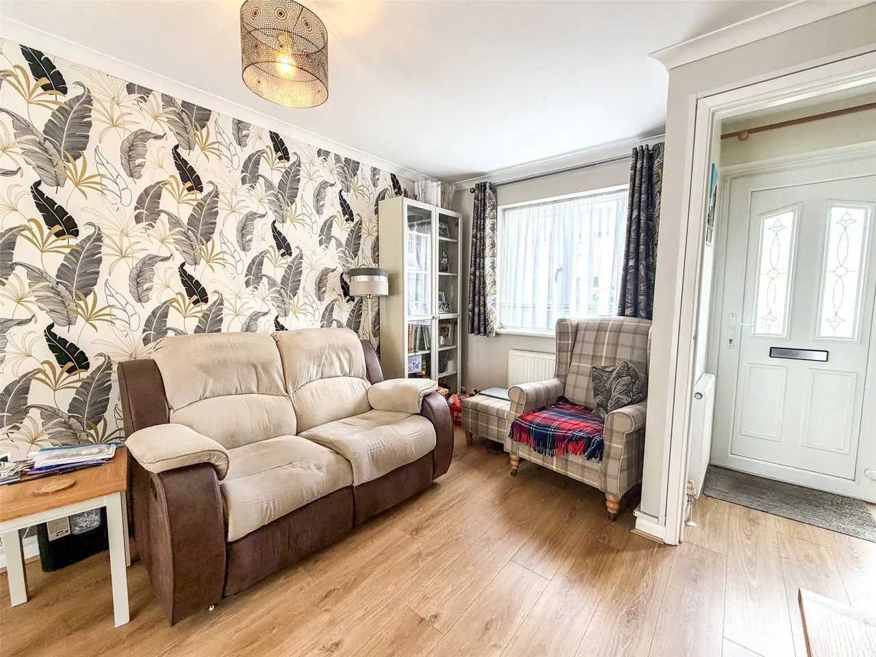 Brindle Close, Aldershot, Hampshire, GU11 3UF, photo 2