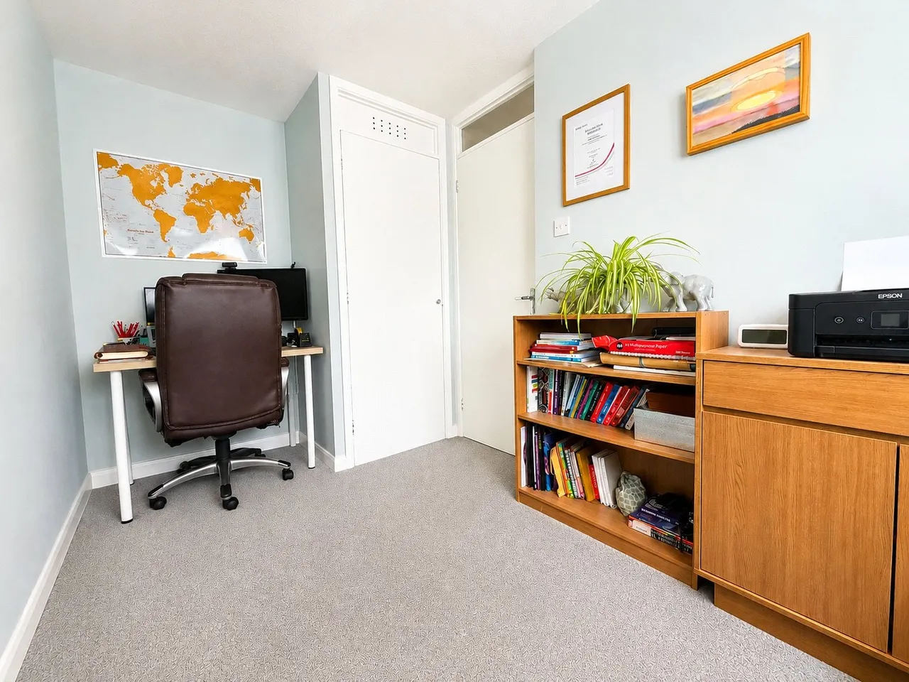 Brindle Close, Aldershot, Hampshire, GU11 3UF, photo 8