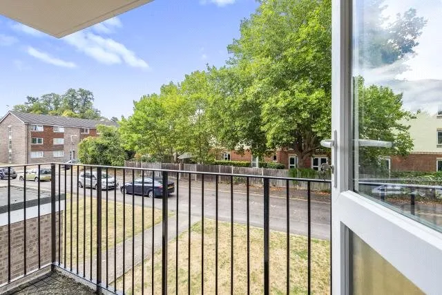 Armadale Court, Reading, RG30, photo 9