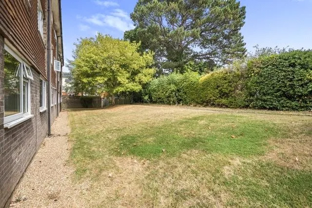 Armadale Court, Reading, RG30, photo 10