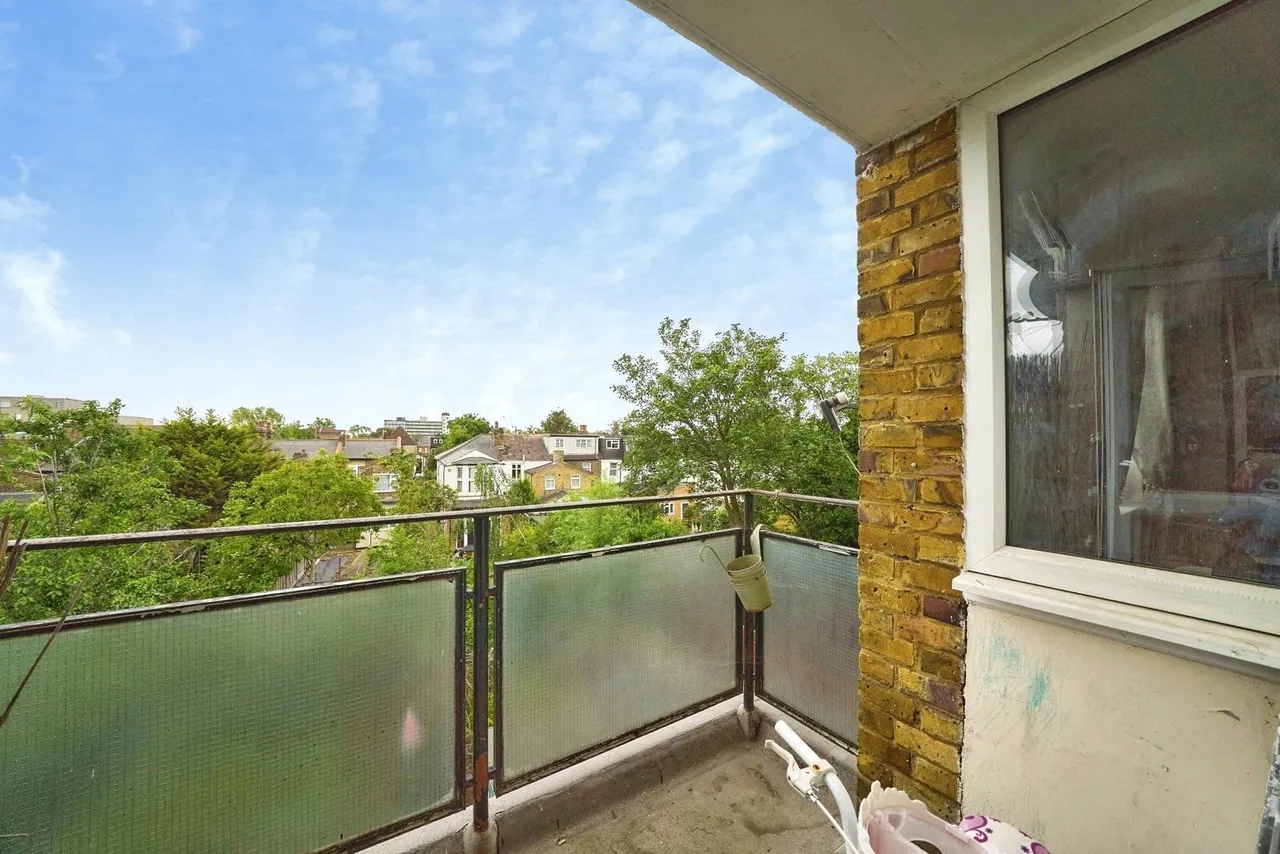 Forest Street, London, E7, photo 9