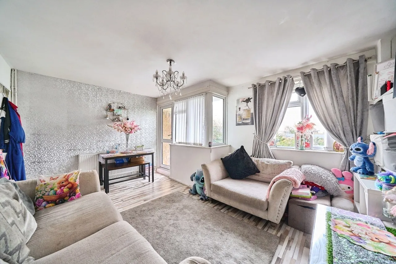 Forest Street, London, E7, photo 4