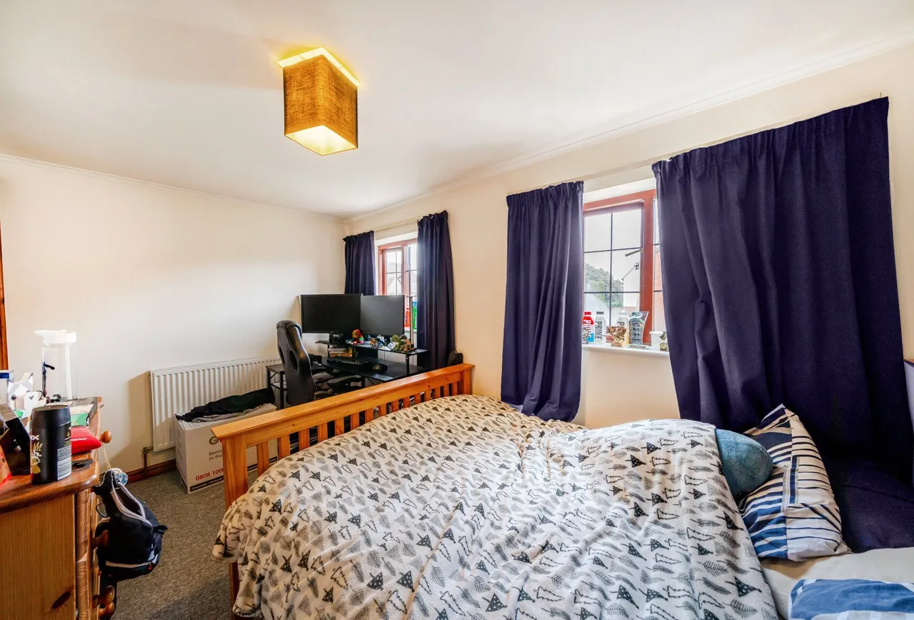 Chapman Way, Hatherley, GL51 3NE, photo 5