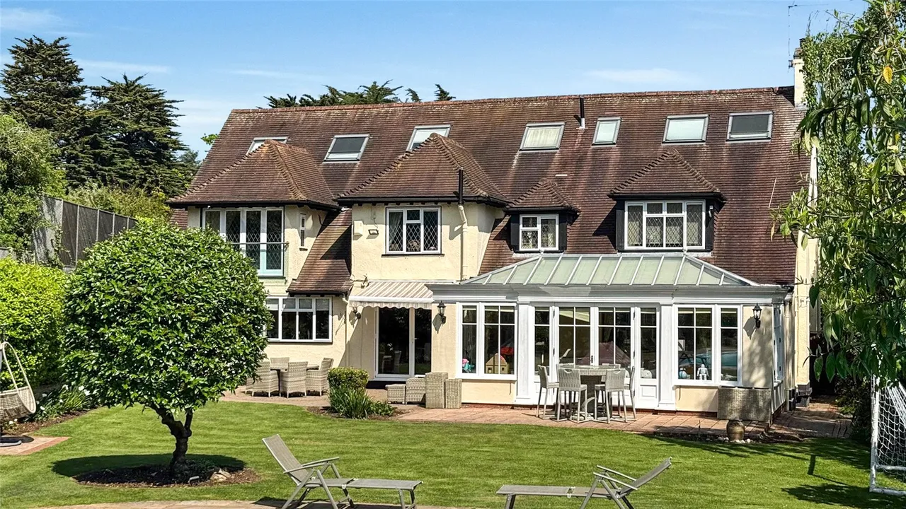 Beech Hill Avenue, Hadley Wood, EN4 0LN, photo 28