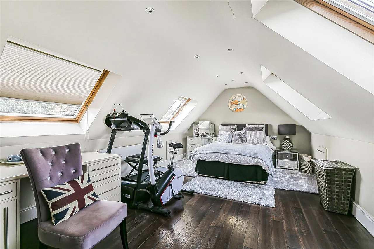 Beech Hill Avenue, Hadley Wood, EN4 0LN, photo 22