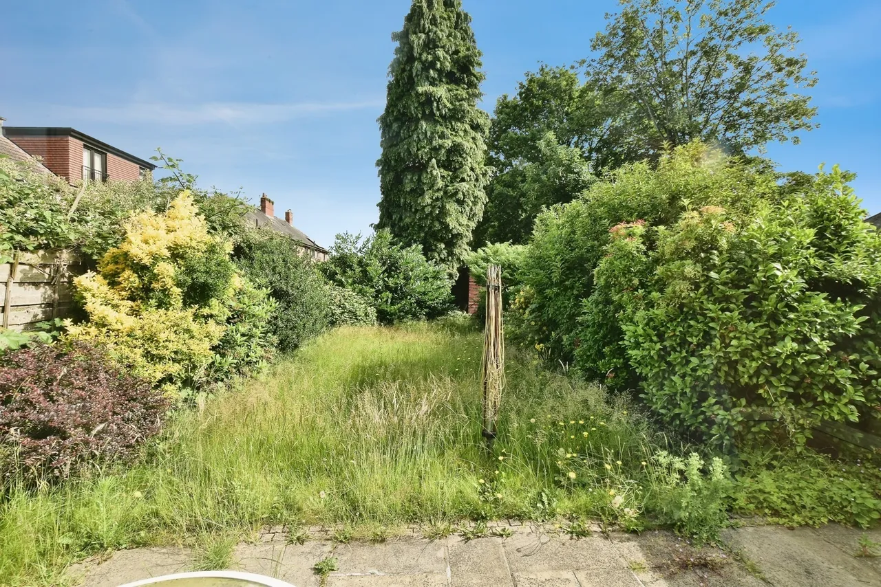 Lee Avenue, Broadheath, Altrincham, WA14, photo 14