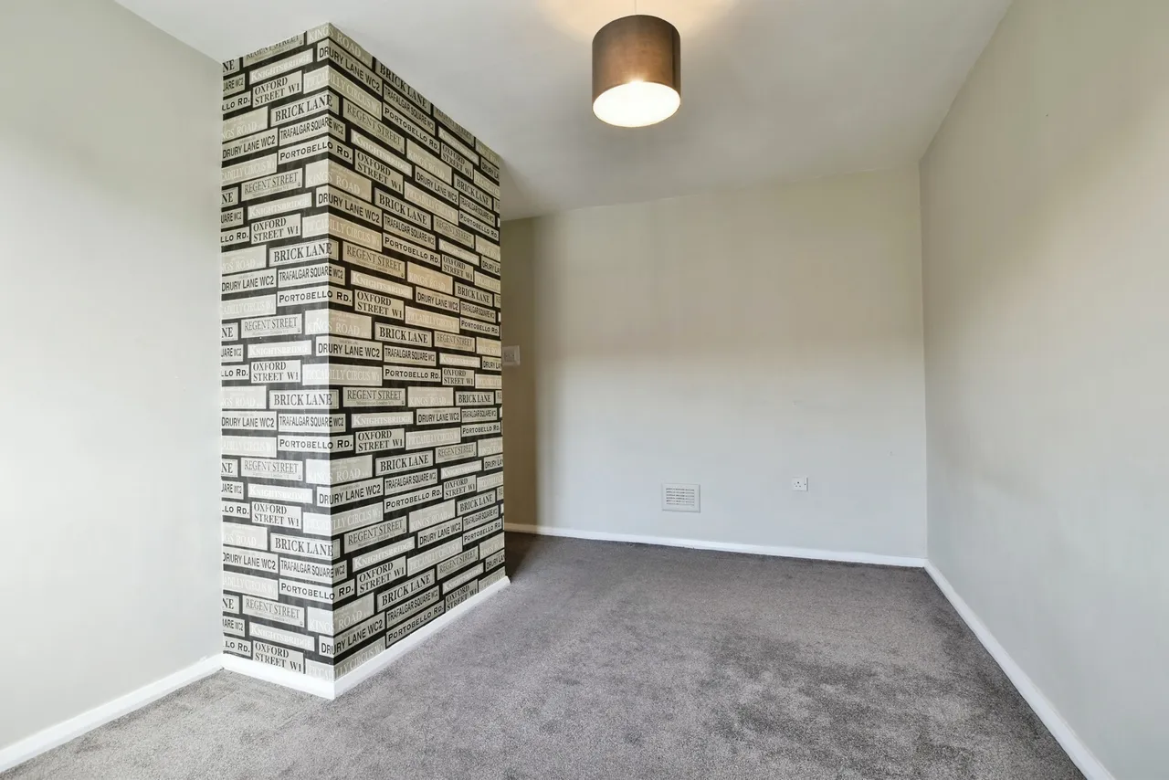 Lee Avenue, Broadheath, Altrincham, WA14, photo 16