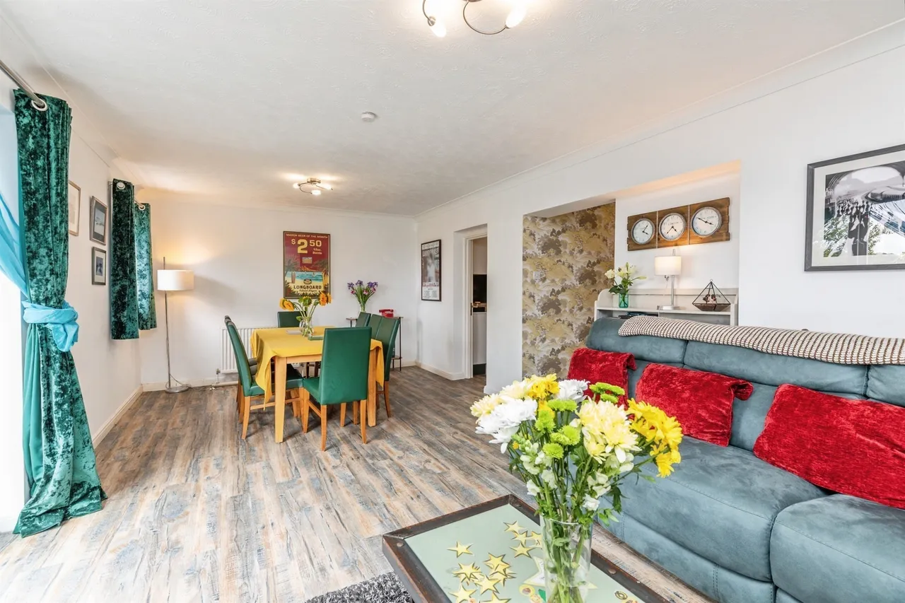 Hoover Close, St. Leonards-On-Sea, photo 6