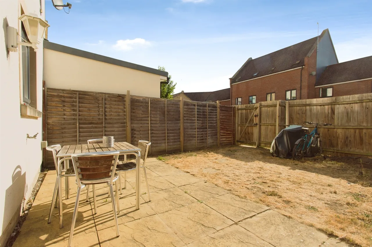Circus Drive, Cambridge, CB4, photo 14