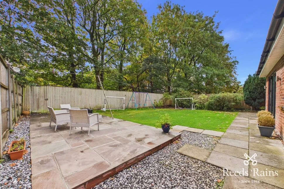 Meadowcroft, Euxton, Lancashire, PR7, photo 2