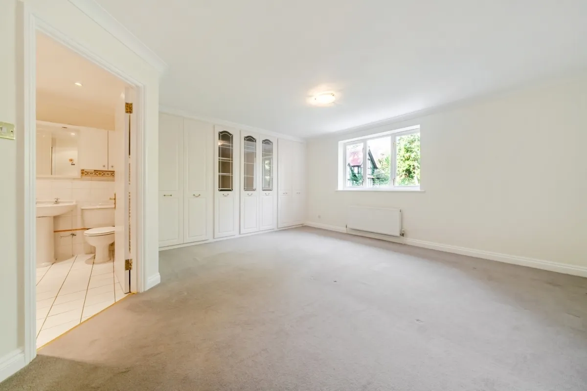 Larch Avenue, Ascot, SL5, photo 6