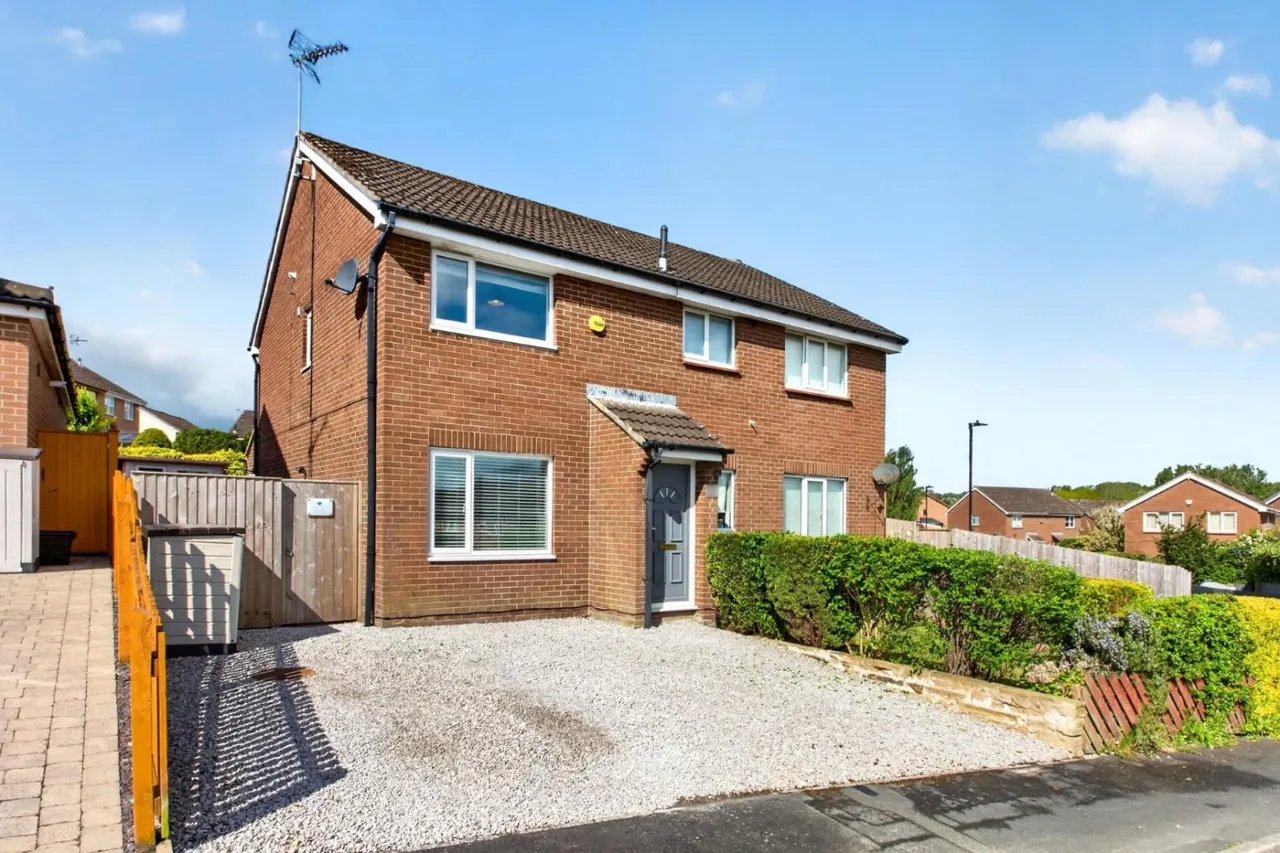 2 bed house for sale — Borage Road, Harrogate