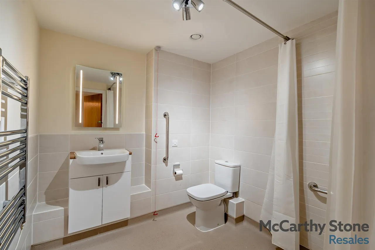 Station Road, Poulton-Le-Fylde, FY6, photo 8