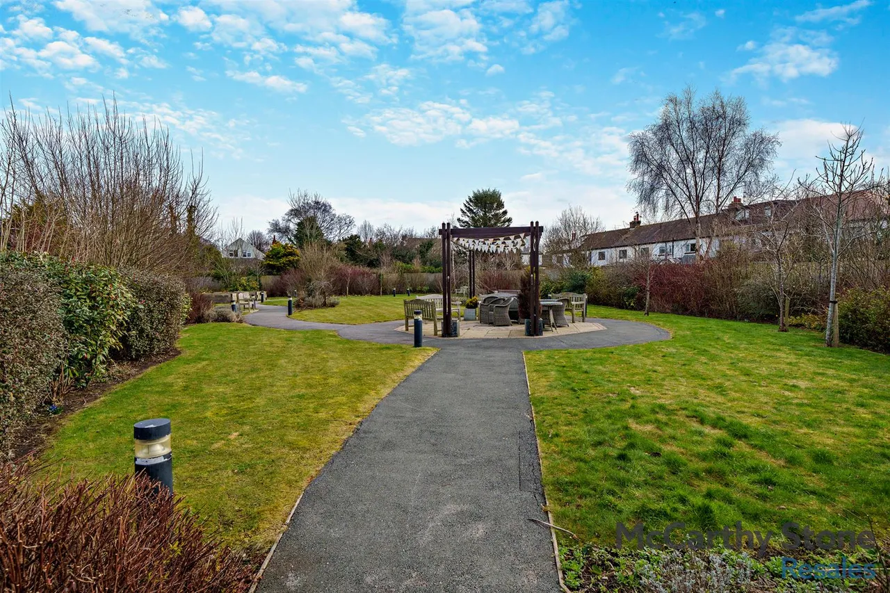 Station Road, Poulton-Le-Fylde, FY6, photo 9